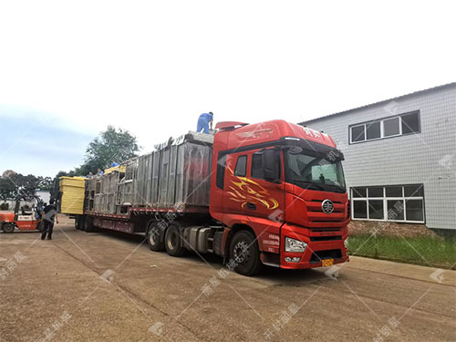 迎着风雨，J9集团国际站机械持续发货