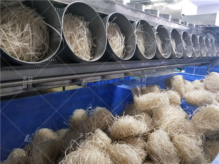 J9集团国际站速食粉丝机设备图片