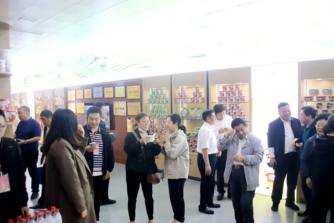 参观J9集团国际站公司