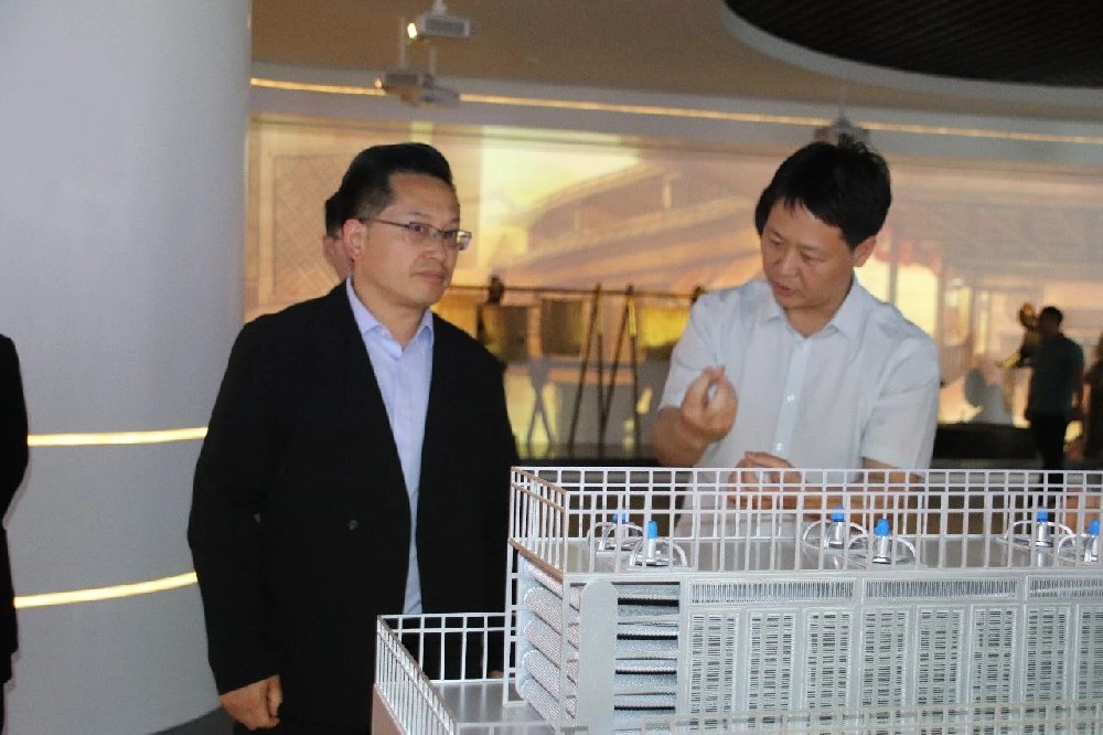上？蜕痰鞑楣，同谋发展新篇章
