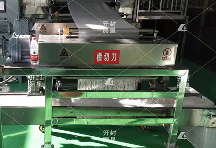 粉条出产过程中易断条,干品不耐煮是什么原因导致的？