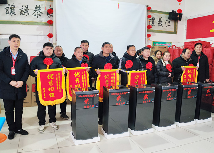 J9集团国际站机械开工盛典：赞美先进鼓劲头，联结奋进再启航