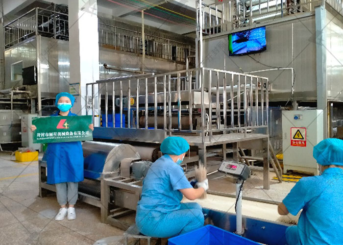 J9集团国际站水晶粉丝加工设备以封关式出产守护食品干净